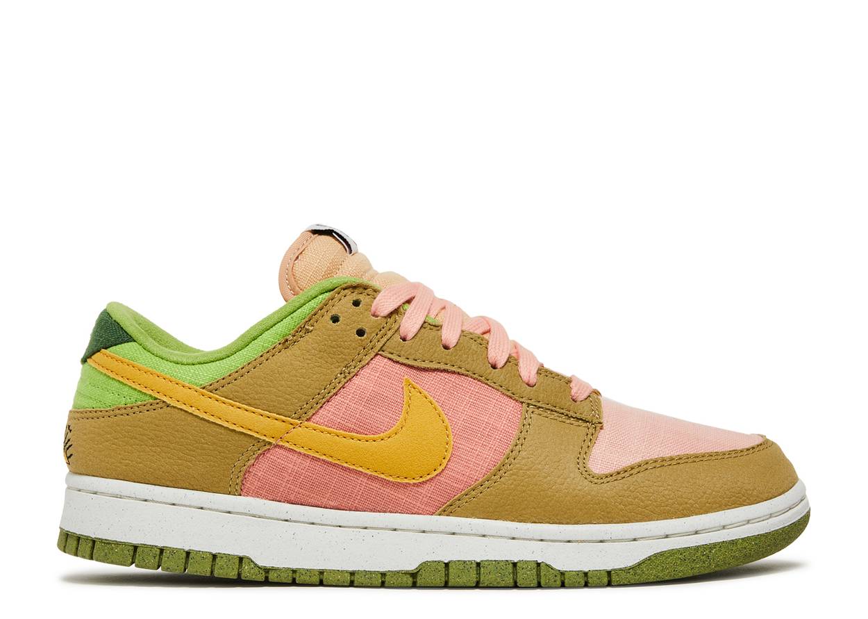 NIKE DUNK LOW 'SUN CLUB - ARCTIC ORANGE SANDED GOLD' DM0583-800