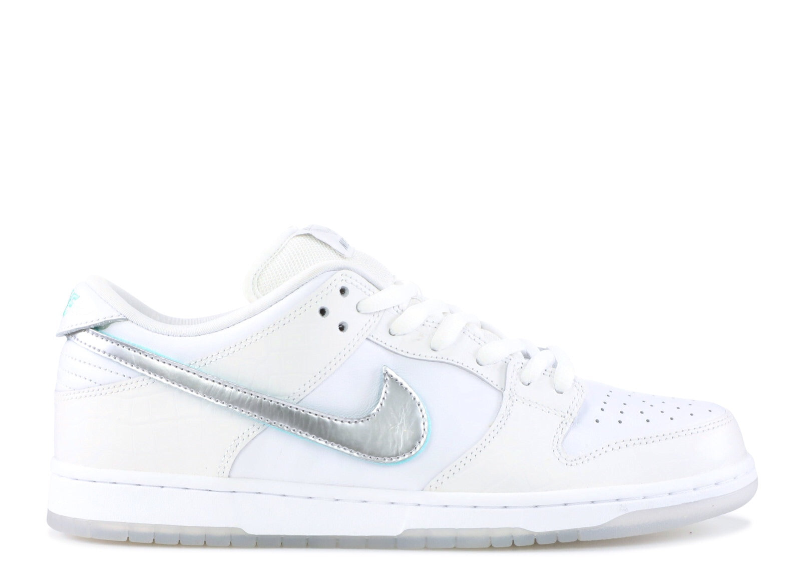 NIKE SB DUNK LOW PRO X DIAMOND SUPPLY CO. 'WHITE DIAMOND' BV1310-100